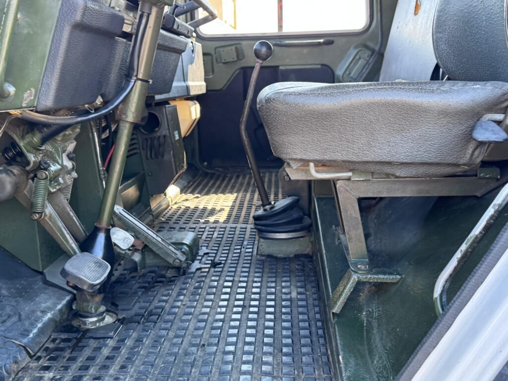 EX MILITRAY MAN KAT TRUCK (4X4).